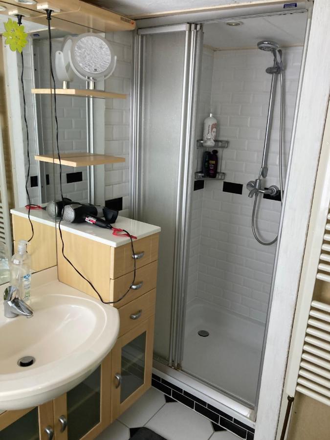 Luc'S Place, Waterbed Grote Kamer Zoeterwoude Εξωτερικό φωτογραφία
